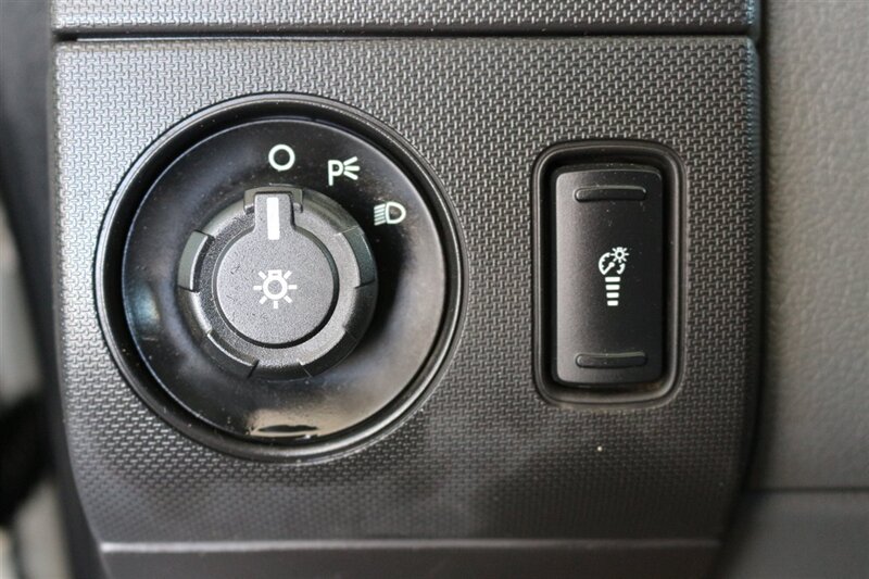2015 Ford F-250 Super Duty XL - Photo 25 - Arlington, TX 76011
