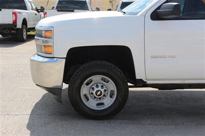 2018 Chevrolet Silverado 2500 Work Truck   - Photo 14 - Arlington, TX 76011