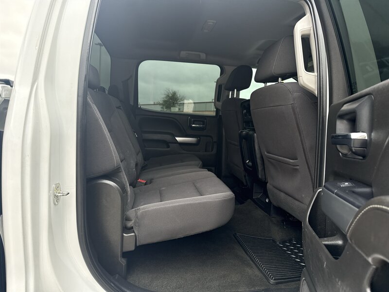 2017 Chevrolet Silverado 2500 LT - Photo 20 - Arlington, TX 76011