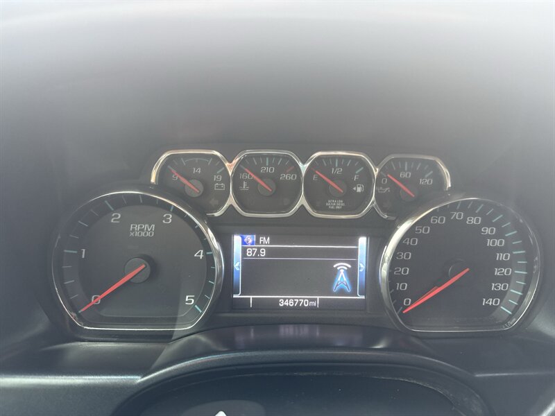 2017 Chevrolet Silverado 2500 LT - Photo 23 - Arlington, TX 76011