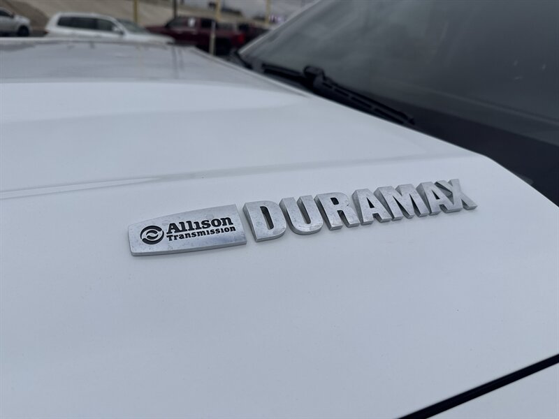 2017 Chevrolet Silverado 2500 LT - Photo 11 - Arlington, TX 76011