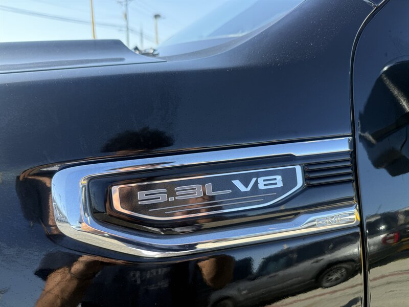 2022 GMC Sierra 1500 Limited SLT - Photo 11 - Arlington, TX 76011