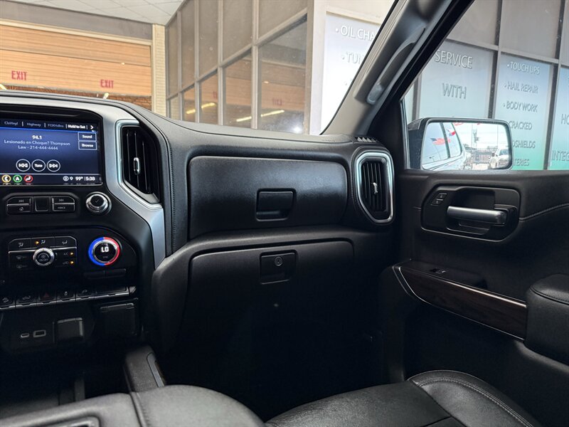 2022 GMC Sierra 1500 Limited SLT - Photo 28 - Arlington, TX 76011