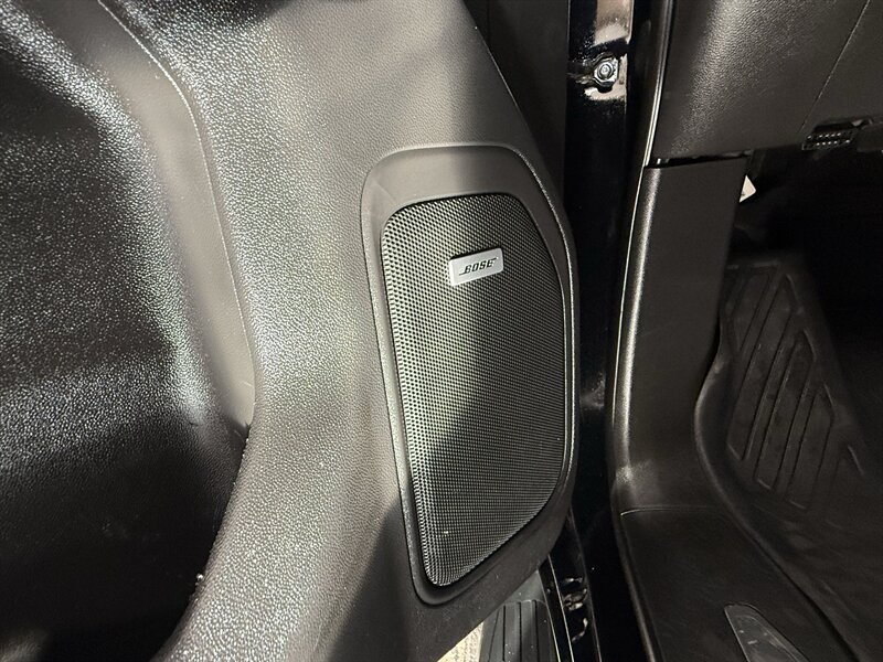 2022 GMC Sierra 1500 Limited SLT - Photo 33 - Arlington, TX 76011
