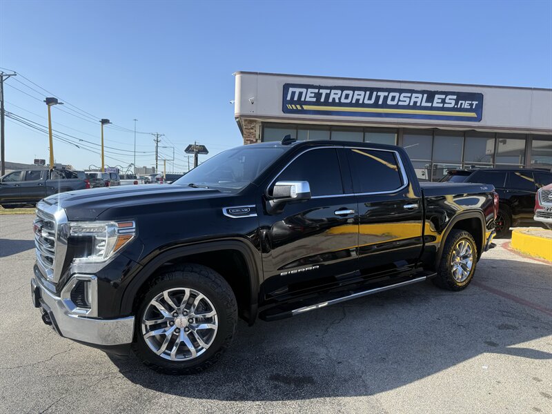 2022 GMC Sierra 1500 Limited SLT - Photo 9 - Arlington, TX 76011