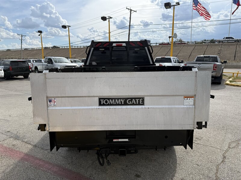 2022 Ford F-350 Super Duty XL - Photo 6 - Arlington, TX 76011