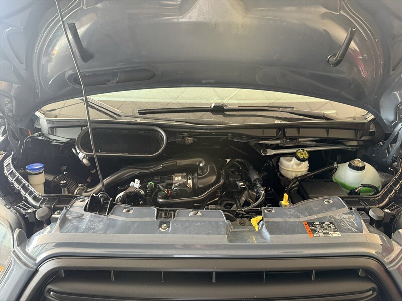 2020 Ford Transit 250 - Photo 27 - Arlington, TX 76011