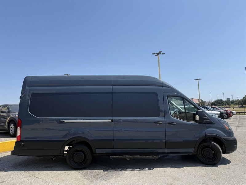2020 Ford Transit 250 - Photo 4 - Arlington, TX 76011