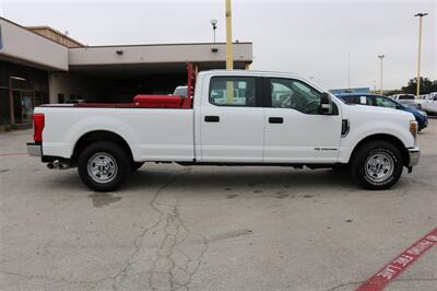 2017 Ford F-350 XL   - Photo 10 - Arlington, TX 76011