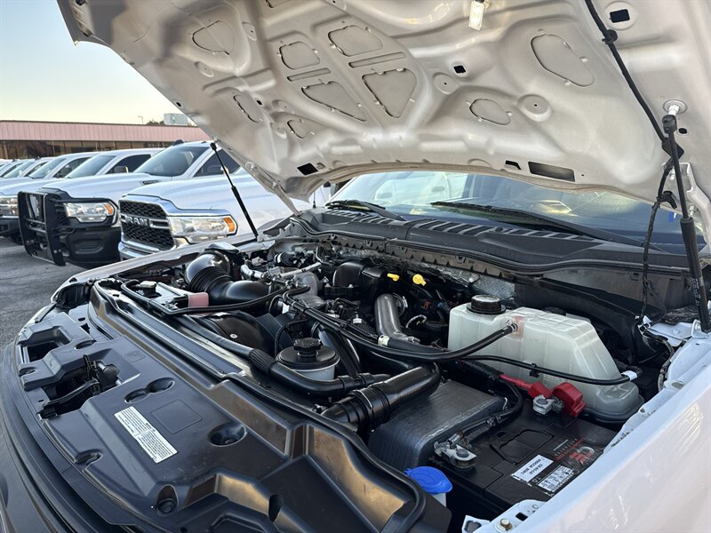 2018 Ford F-350 XL - Photo 31 - Arlington, TX 76011