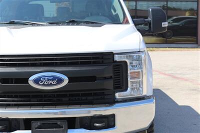 2019 Ford F-250 XL   - Photo 13 - Arlington, TX 76011