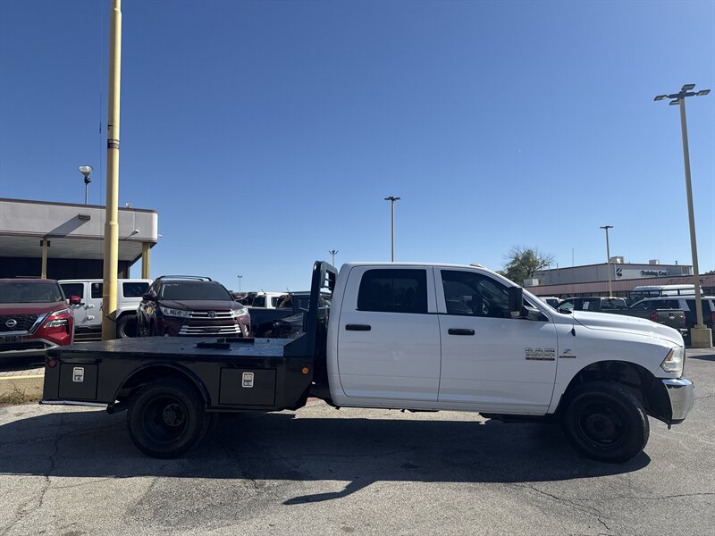 2018 RAM 3500 Tradesman - Photo 4 - Arlington, TX 76011