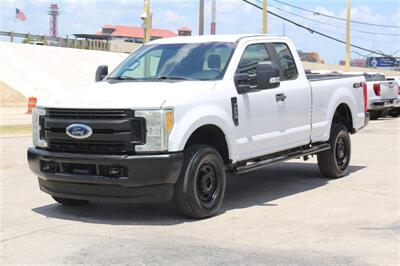 2017 Ford F-250 XL   - Photo 5 - Arlington, TX 76011