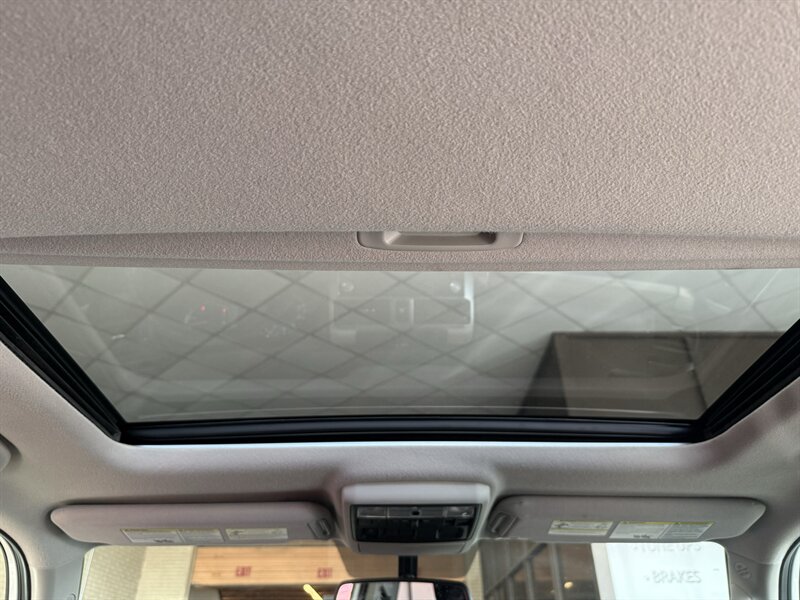2014 Toyota 4Runner SR5 - Photo 29 - Arlington, TX 76011