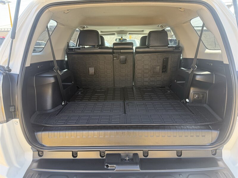 2014 Toyota 4Runner SR5 - Photo 7 - Arlington, TX 76011