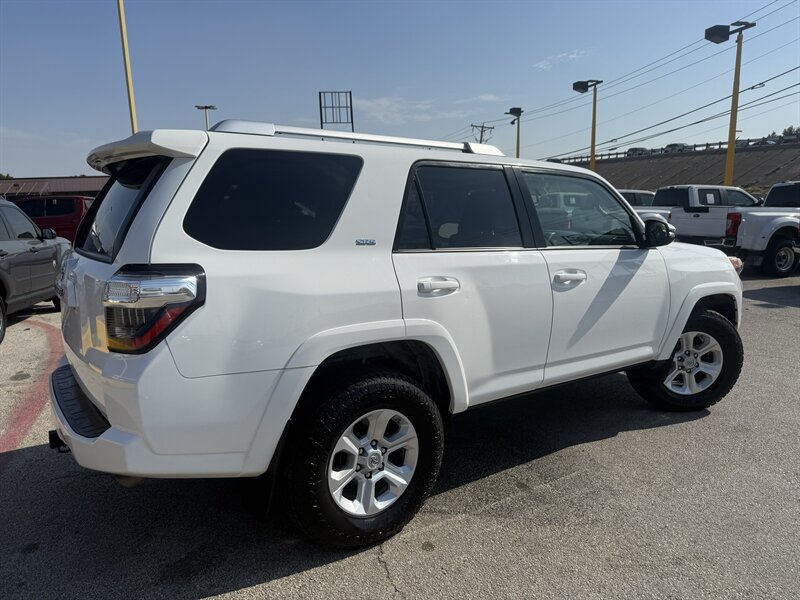 2014 Toyota 4Runner SR5 - Photo 5 - Arlington, TX 76011
