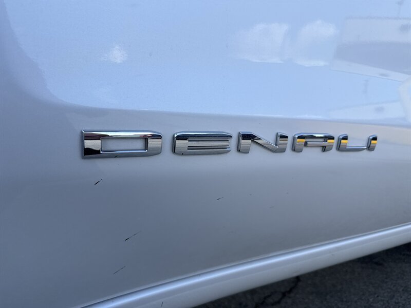 2022 GMC Sierra 1500 Denali Ultimate - Photo 13 - Arlington, TX 76011