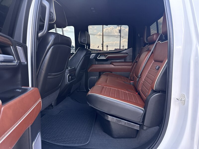 2022 GMC Sierra 1500 Denali Ultimate - Photo 17 - Arlington, TX 76011