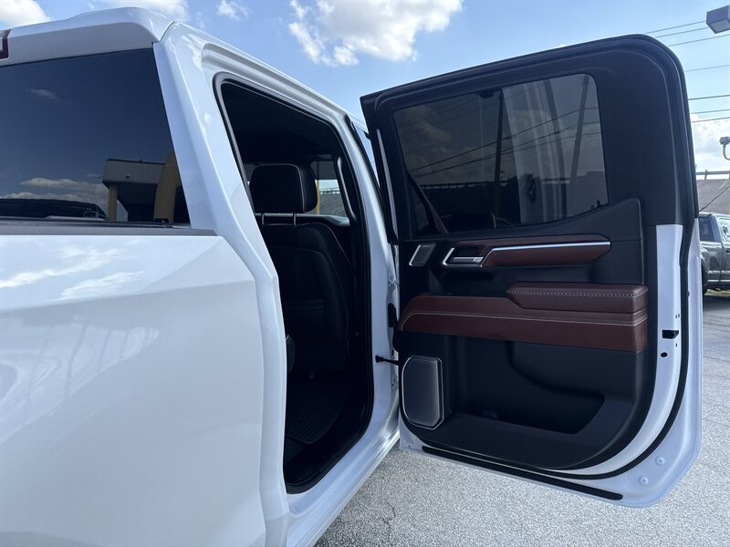 2022 GMC Sierra 1500 Denali Ultimate - Photo 20 - Arlington, TX 76011