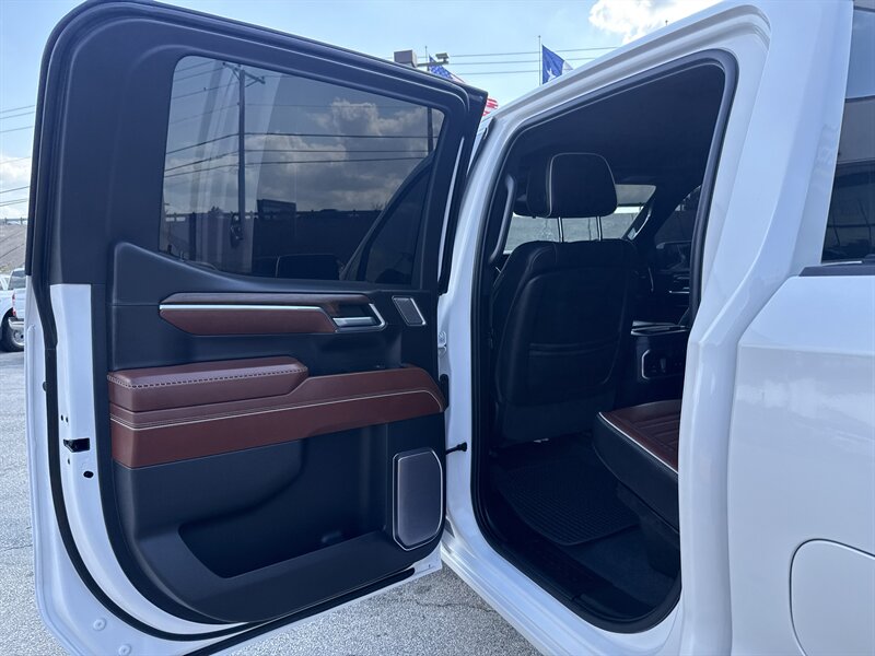 2022 GMC Sierra 1500 Denali Ultimate - Photo 16 - Arlington, TX 76011