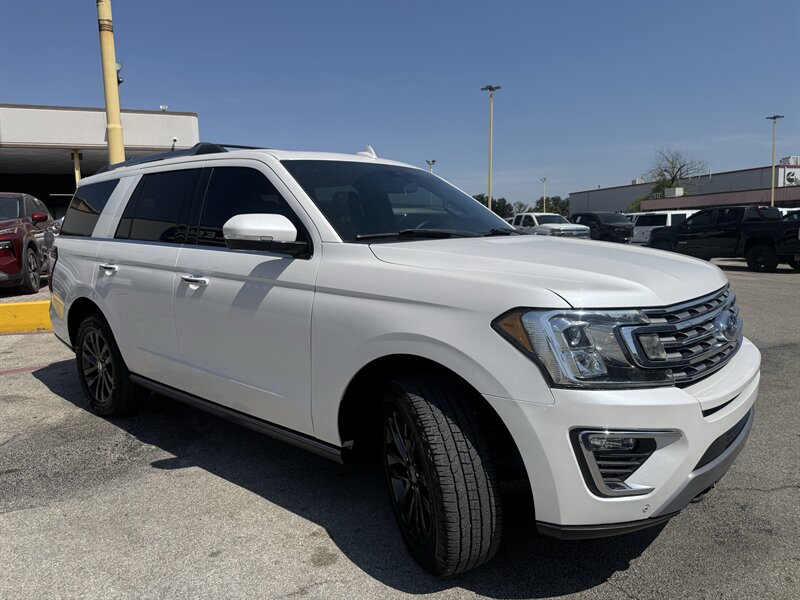 2019 Ford Expedition Limited - Photo 3 - Arlington, TX 76011