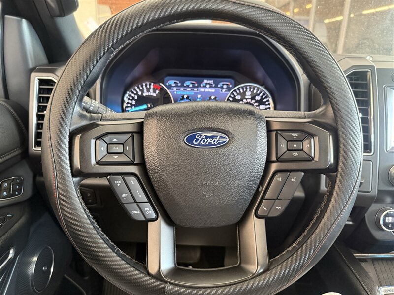 2019 Ford Expedition Limited - Photo 21 - Arlington, TX 76011