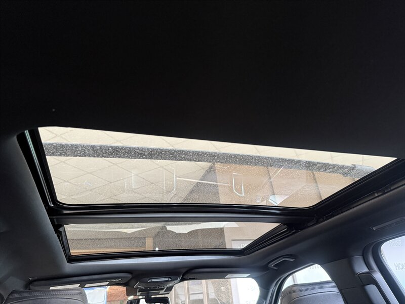 2019 Ford Expedition Limited - Photo 30 - Arlington, TX 76011