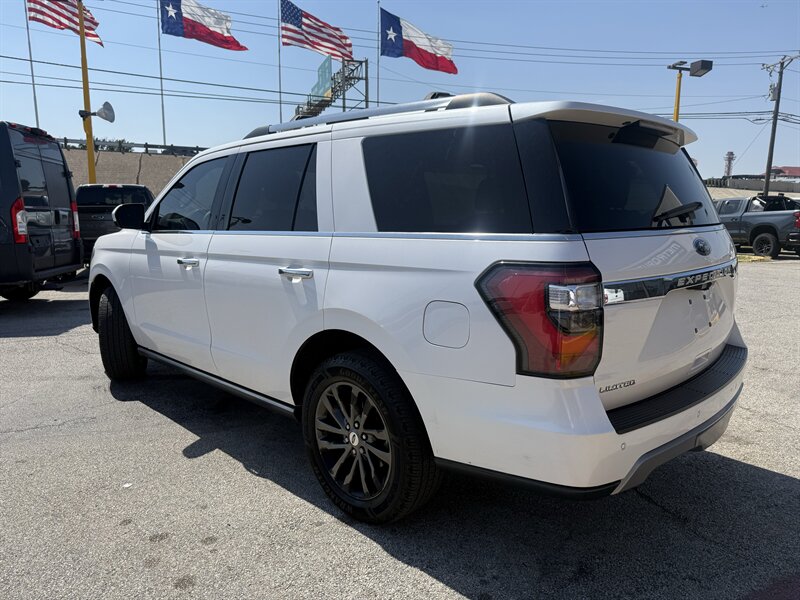 2019 Ford Expedition Limited - Photo 8 - Arlington, TX 76011