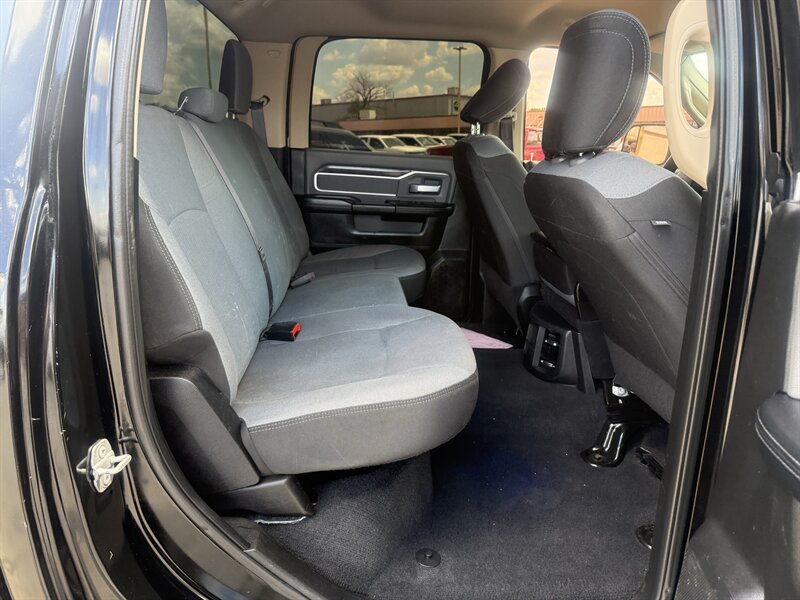2019 RAM 3500 Big Horn - Photo 21 - Arlington, TX 76011