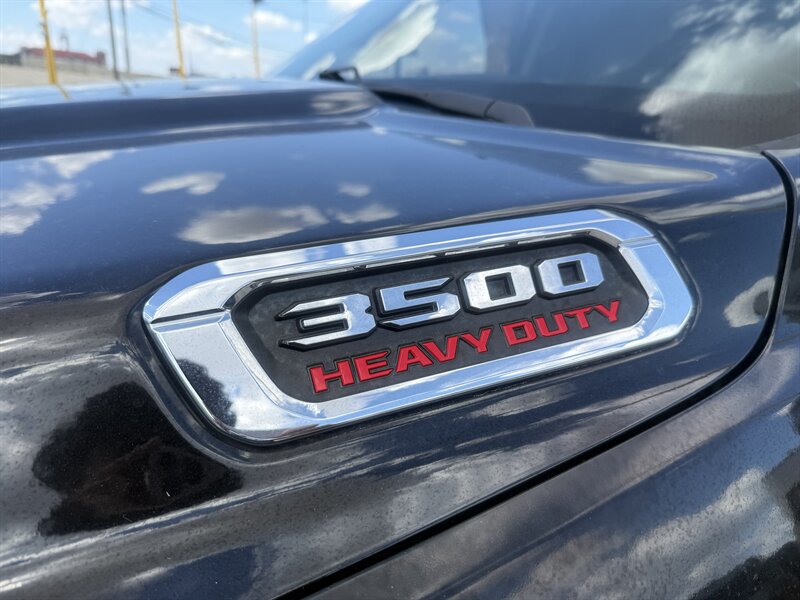 2019 RAM 3500 Big Horn - Photo 11 - Arlington, TX 76011