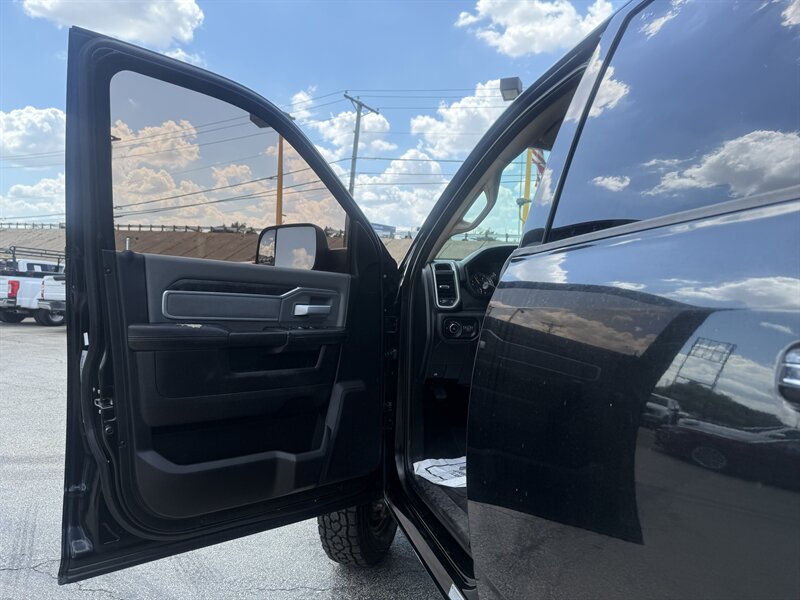 2019 RAM 3500 Big Horn - Photo 14 - Arlington, TX 76011