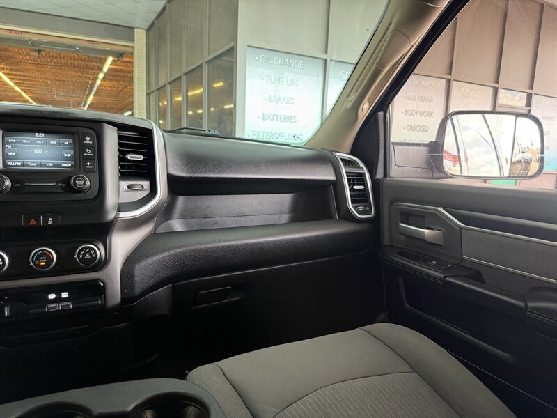 2019 RAM 3500 Big Horn - Photo 28 - Arlington, TX 76011