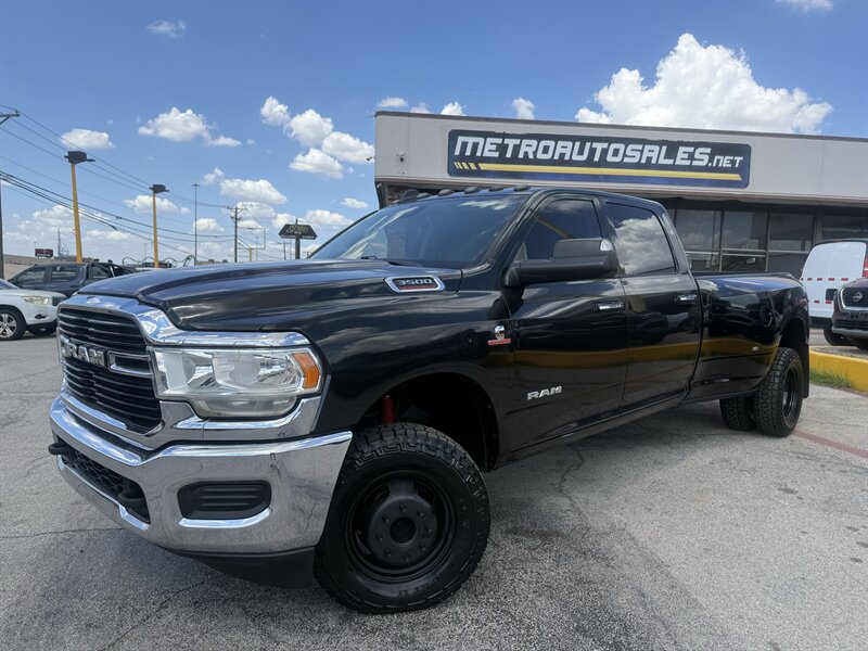 2019 RAM 3500 Big Horn - Photo 9 - Arlington, TX 76011