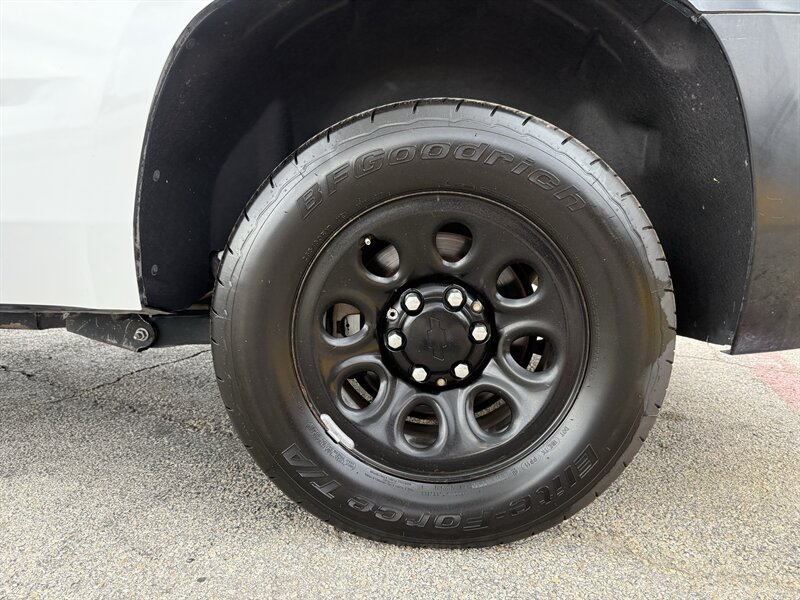 2017 Chevrolet Tahoe Police - Photo 11 - Arlington, TX 76011