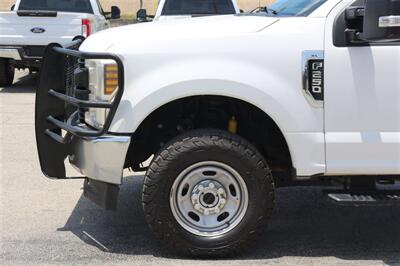 2019 Ford F-250 XL   - Photo 14 - Arlington, TX 76011