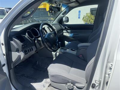 2006 Toyota Tacoma PreRunner V6   - Photo 9 - Gilroy, CA 95020