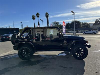 2017 Jeep Wrangler Unlimited Sahara   - Photo 8 - Gilroy, CA 95020