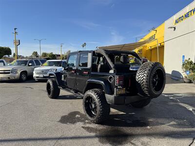 2017 Jeep Wrangler Unlimited Sahara   - Photo 4 - Gilroy, CA 95020