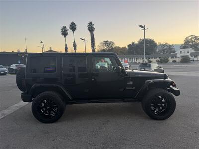 2017 Jeep Wrangler Unlimited Sahara   - Photo 8 - Gilroy, CA 95020