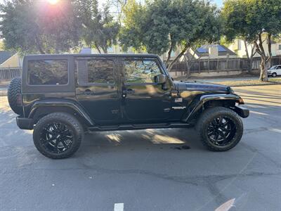 2017 Jeep Wrangler Unlimited Sahara   - Photo 8 - Gilroy, CA 95020
