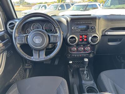 2017 Jeep Wrangler Unlimited Sahara   - Photo 11 - Gilroy, CA 95020