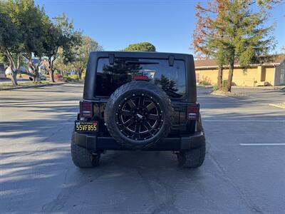 2017 Jeep Wrangler Unlimited Sahara   - Photo 5 - Gilroy, CA 95020