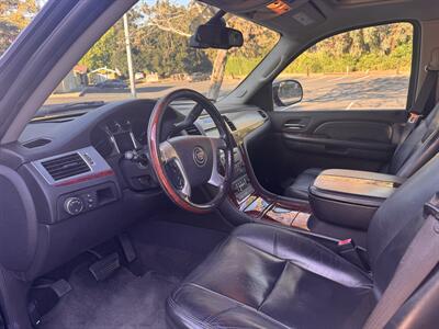 2007 Cadillac Escalade luxury - Photo 9 - Gilroy, CA 95020