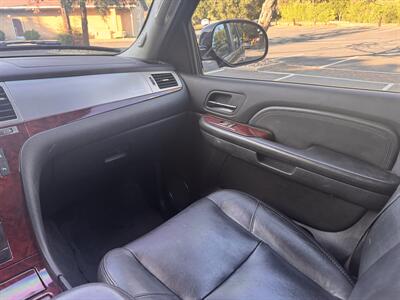 2007 Cadillac Escalade luxury - Photo 13 - Gilroy, CA 95020