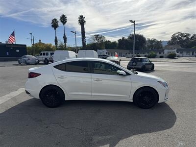 2019 Hyundai ELANTRA SE - Photo 8 - Gilroy, CA 95020