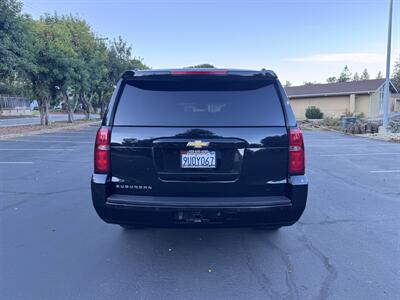 2019 Chevrolet Suburban LT - Photo 5 - Gilroy, CA 95020