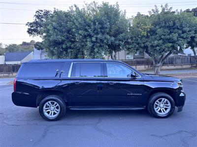 2019 Chevrolet Suburban LT - Photo 8 - Gilroy, CA 95020