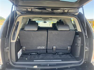 2013 GMC Yukon Denali Hybrid   - Photo 11 - Gilroy, CA 95020
