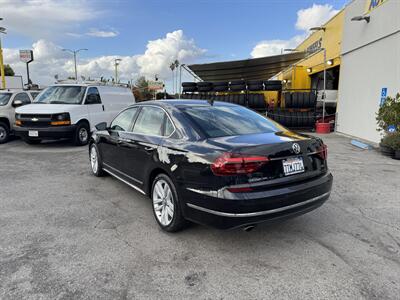 2017 Volkswagen Passat 1.8T SEL Premium   - Photo 4 - Gilroy, CA 95020