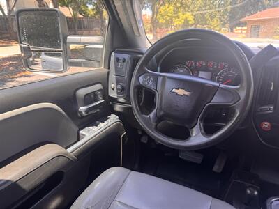 2018 Chevrolet Silverado 3500 HD 4x4 diesel - Photo 11 - Gilroy, CA 95020